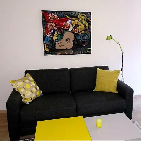 Sportzentrum 01.50 Apartamento